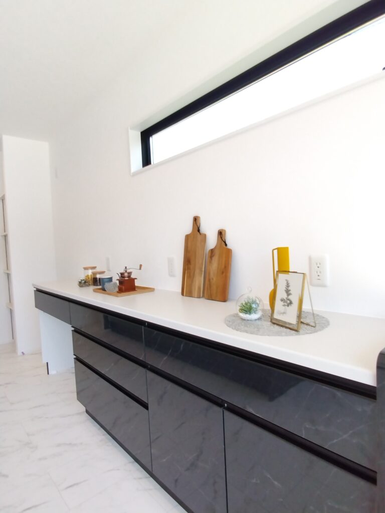 【平屋】モノトーンでつくるスタイリッシュな平屋