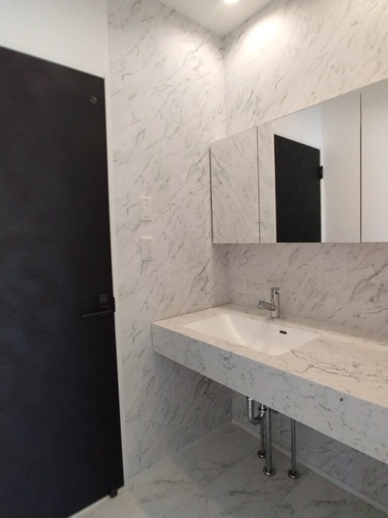 【平屋】モノトーンでつくるスタイリッシュな平屋