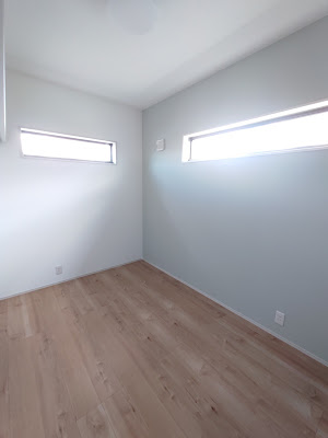 【中2階】L字型リビングで動線スムーズな蔵のある家