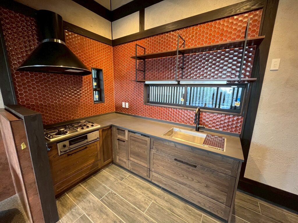 「古を慈しみ、今を遊ぶ」 四季を愛でる令和の別荘